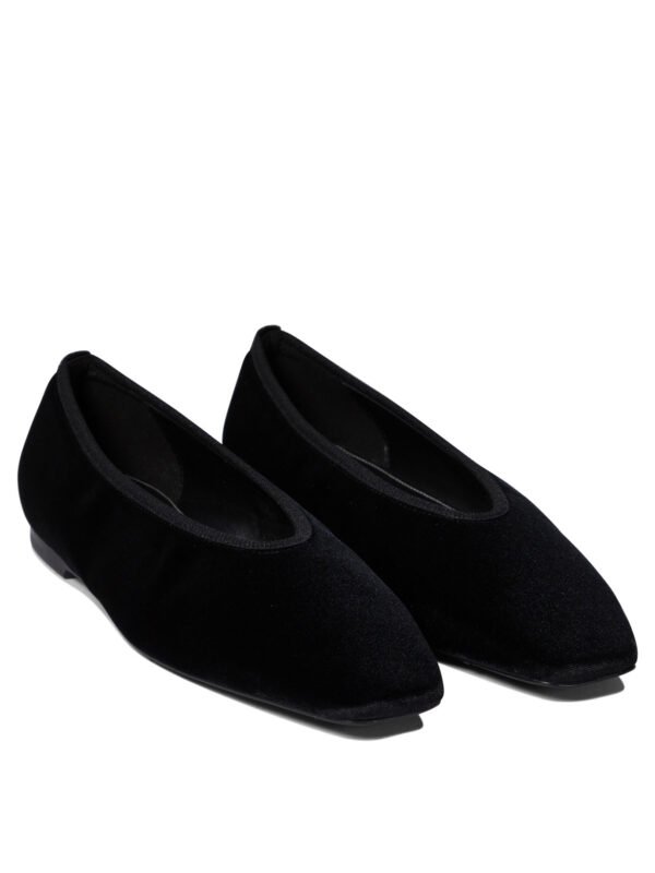 "Toteme" Ballerines femme noires en velours et cuir – Image 2