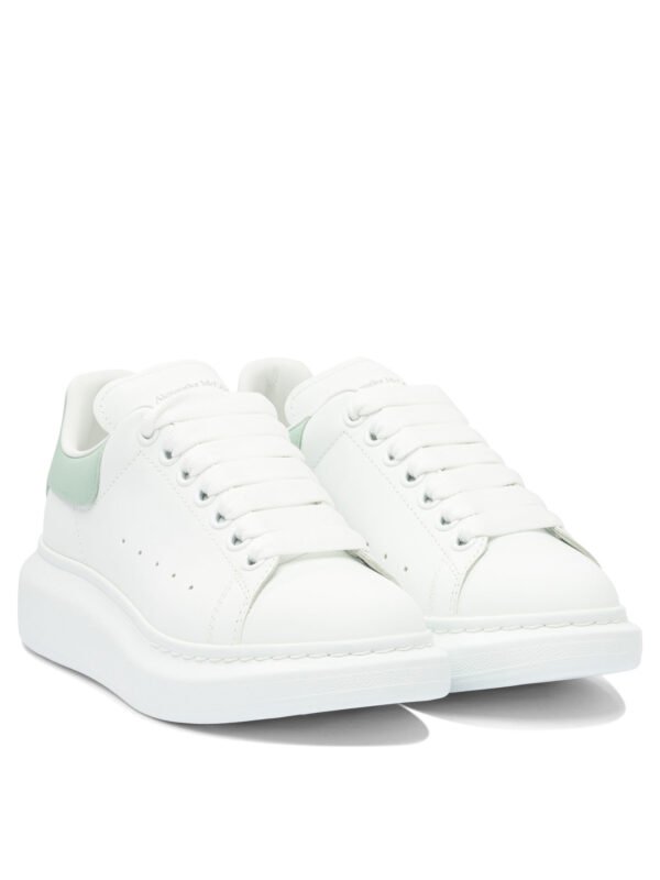 "Alexander McQueen" Sneakers femme blanches en cuir – Image 2