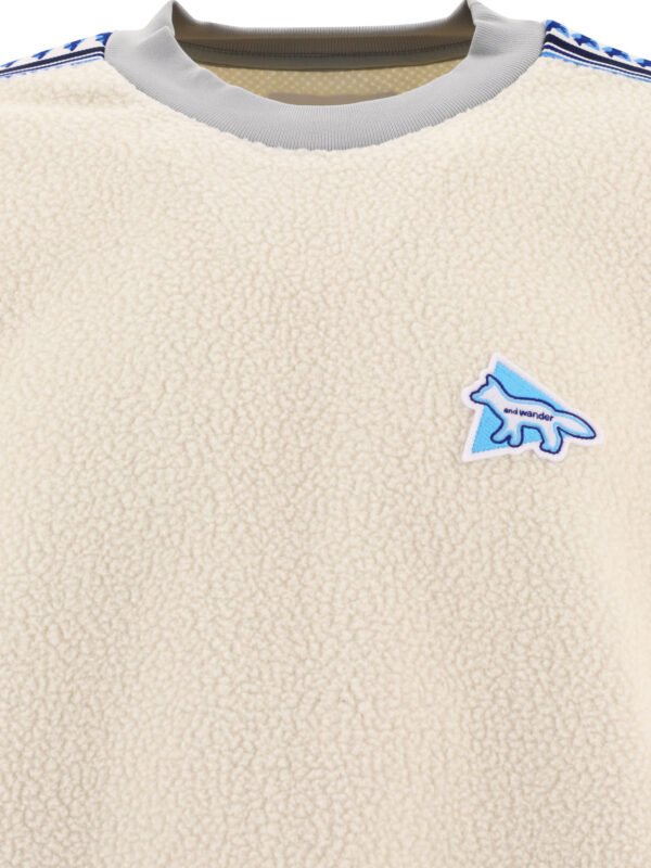 "And Wander  x Maison Kitsuné" Sweatshirt homme blanc en polyester coupe regular – Image 3