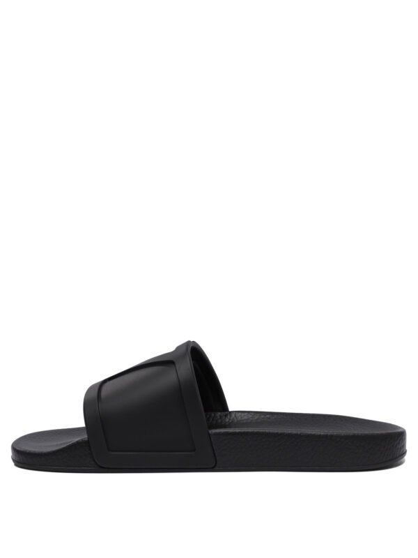 "Valentino Garavani" sandales noires en caoutchouc avec logo V homme – Image 3