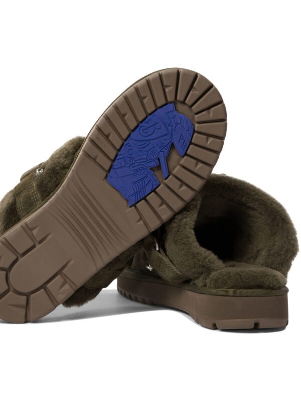 "Burberry" Chaussons femme verts en suède coupe standard – Image 5