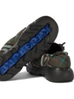 "Burberry" Chaussons homme verts en nylon coupe standard – Image 5