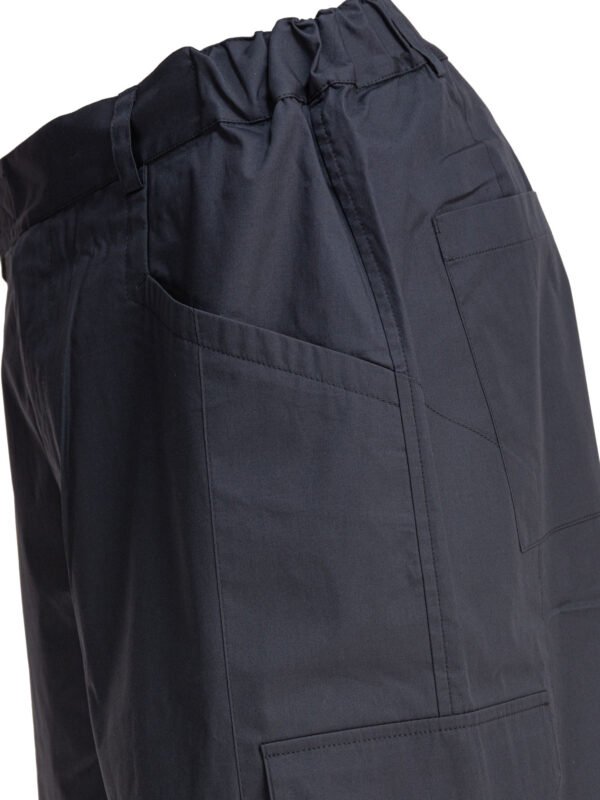 "Gr10K" short cargo en popeline gris en coton coupe regular pour homme – Image 4