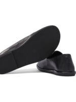 "Officine Creative" mocassins Mienne 101 noirs en cuir avec semelle en caoutchouc pour femme – Image 5