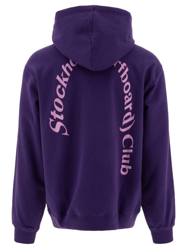 "Stockholm Surfboard Club" sweat à capuche homme violet en coton – Image 2