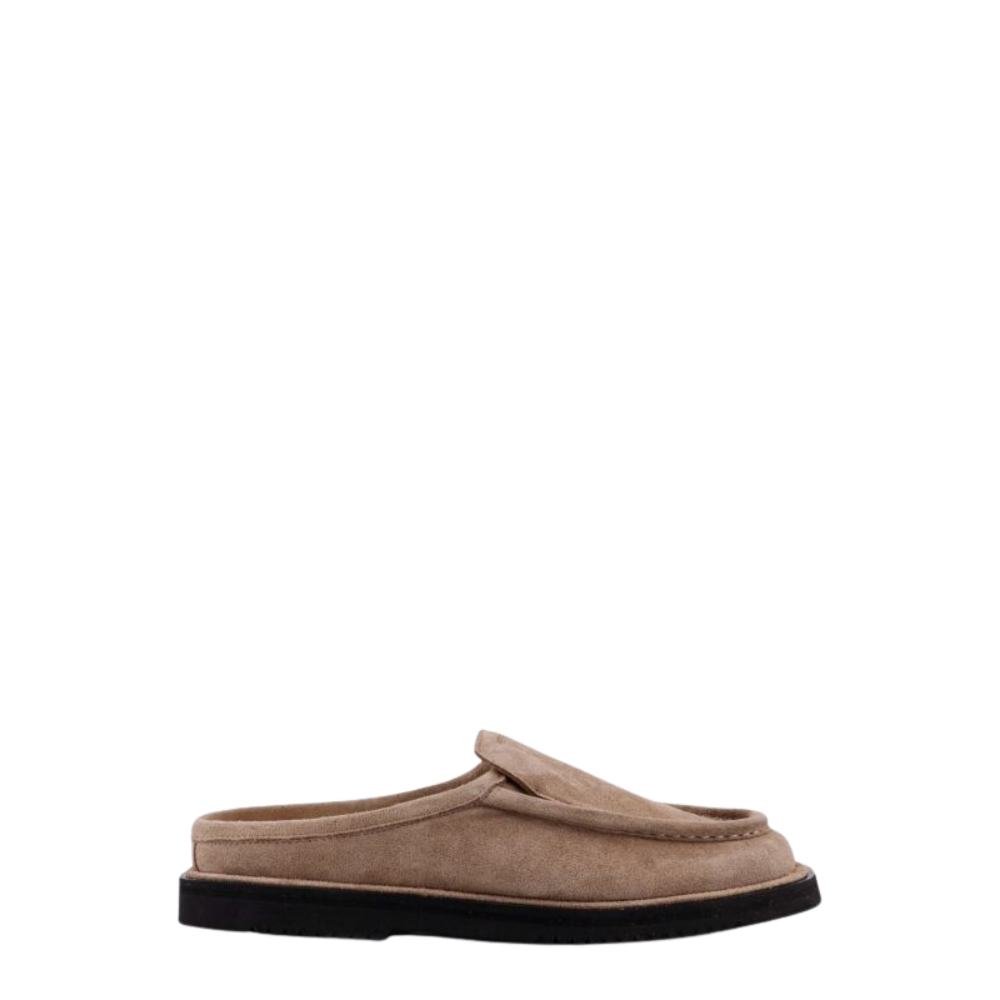 Sans titre (1000 x 1000 px) - 2026-08-17T221941.419 REFERENCE sabots en daim homme beiges – Image 1