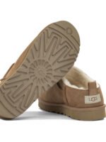 UGG Chausson Classic Micro Marron Homme – Image 5