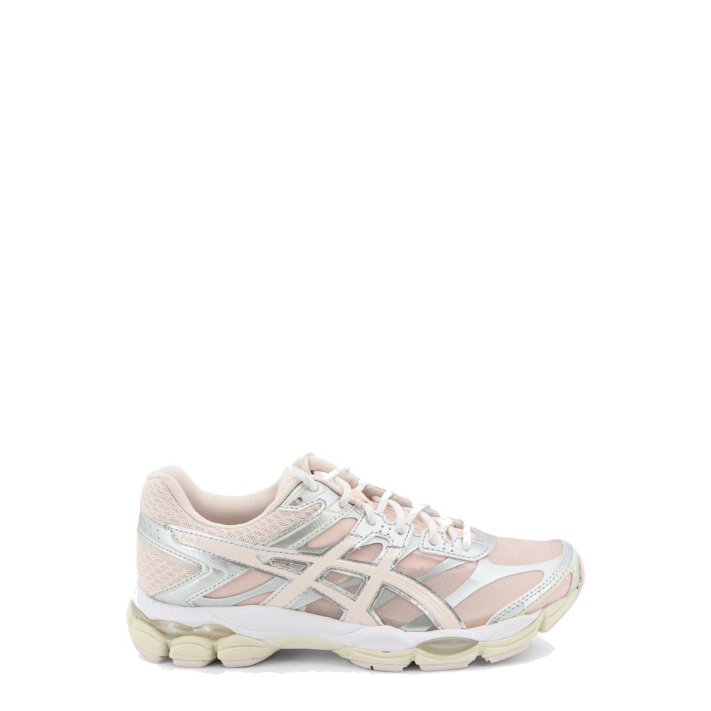 Asics Gel-Cumulus 16 mesh sneakers with contrasting inserts Asics Gel-Cumulus 16 mesh sneakers with contrasting inserts